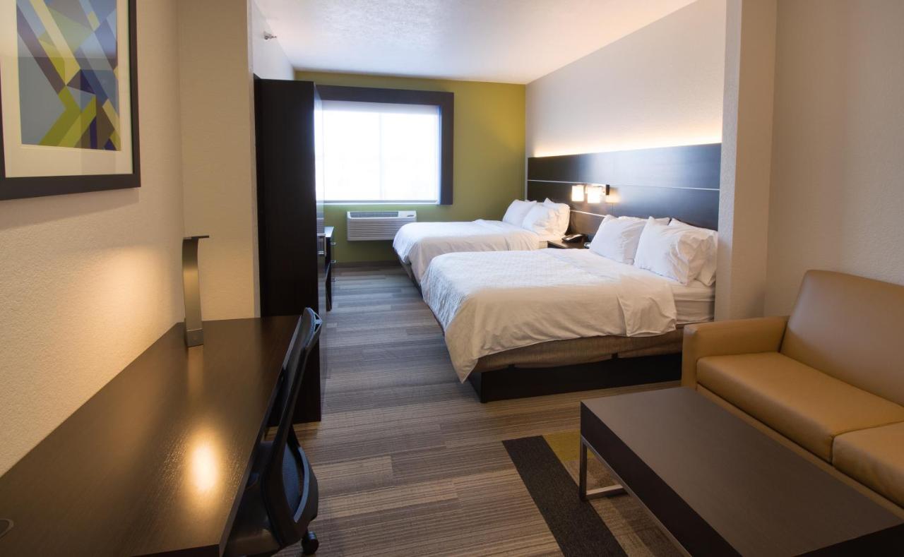 Holiday Inn Express & Suites - Worthington By Ihg Exterior foto